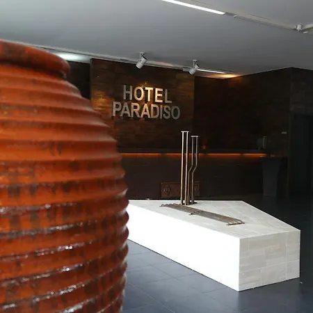 Hotel Paradiso