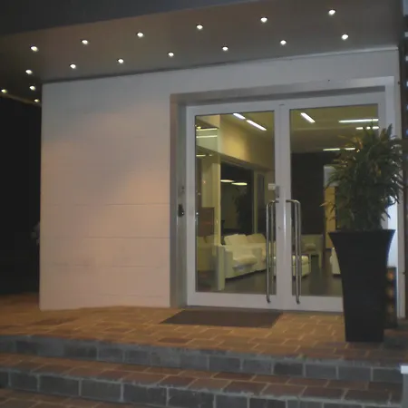 Hotel Villa Reale 3* Stra